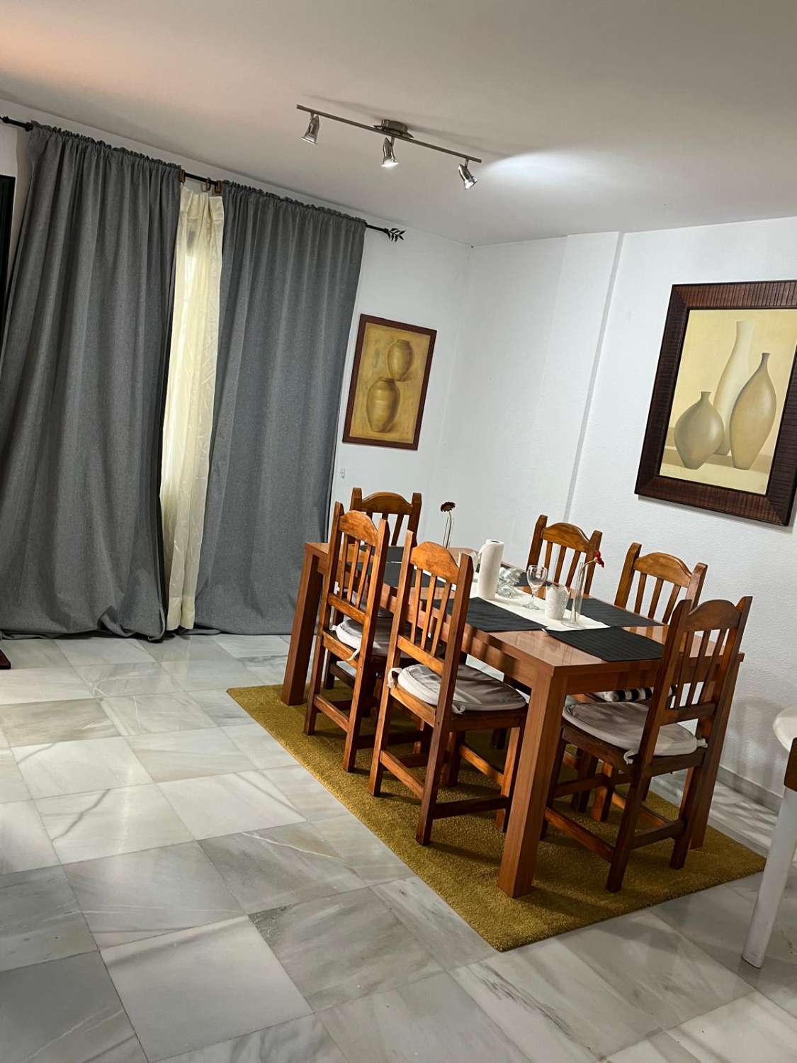 Se alquila desde 1.9.26-30.6.27 bonito apartamento en Benalmádena