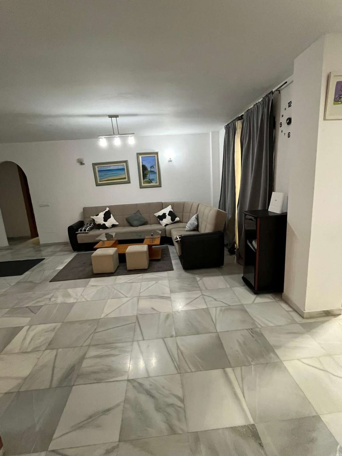 Se alquila desde 1.9.26-30.6.27 bonito apartamento en Benalmádena