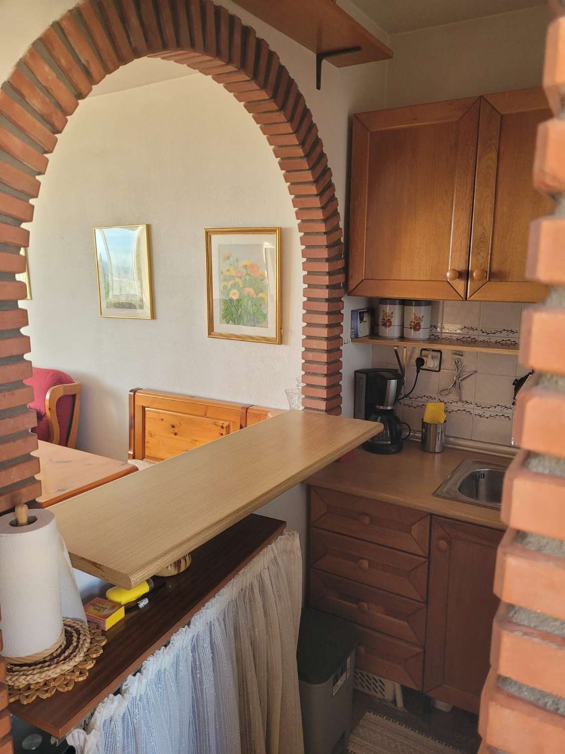 Se alquila desde 01.04.26 - 30.6.26 y desde 01/09/26-30/06/27 bonito apartamento con vistas al mar  en La Carihuela ( Torremolinos)