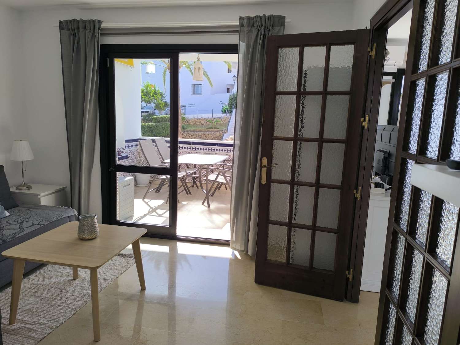 MEDIA TEMPORADA . SE ALQUILA DESDE 01/11/2026 HASTA 31.5.27 BONITO APARTAMENTO EN BENALMADENA COSTA