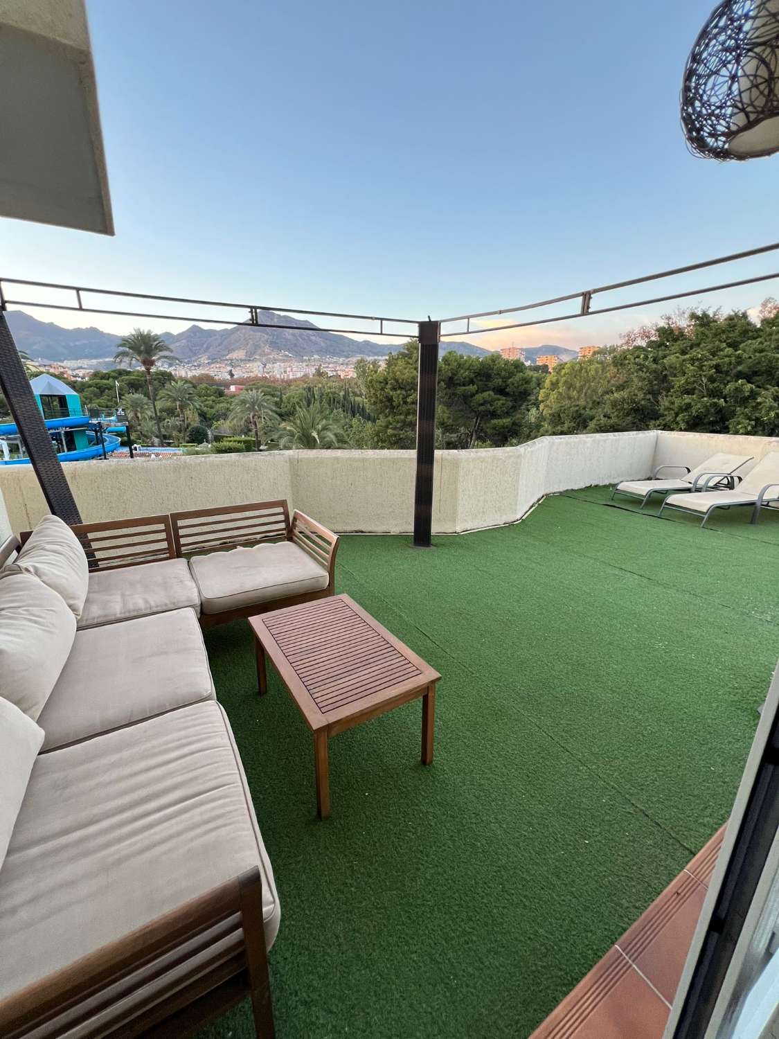 SE ALQUILA HASTA 30/06/26 Y DESDE 01/09/2026 HASTA 30/06/2027 APARTAMENTO DE 1 DORMITORIO (Benalmádena)