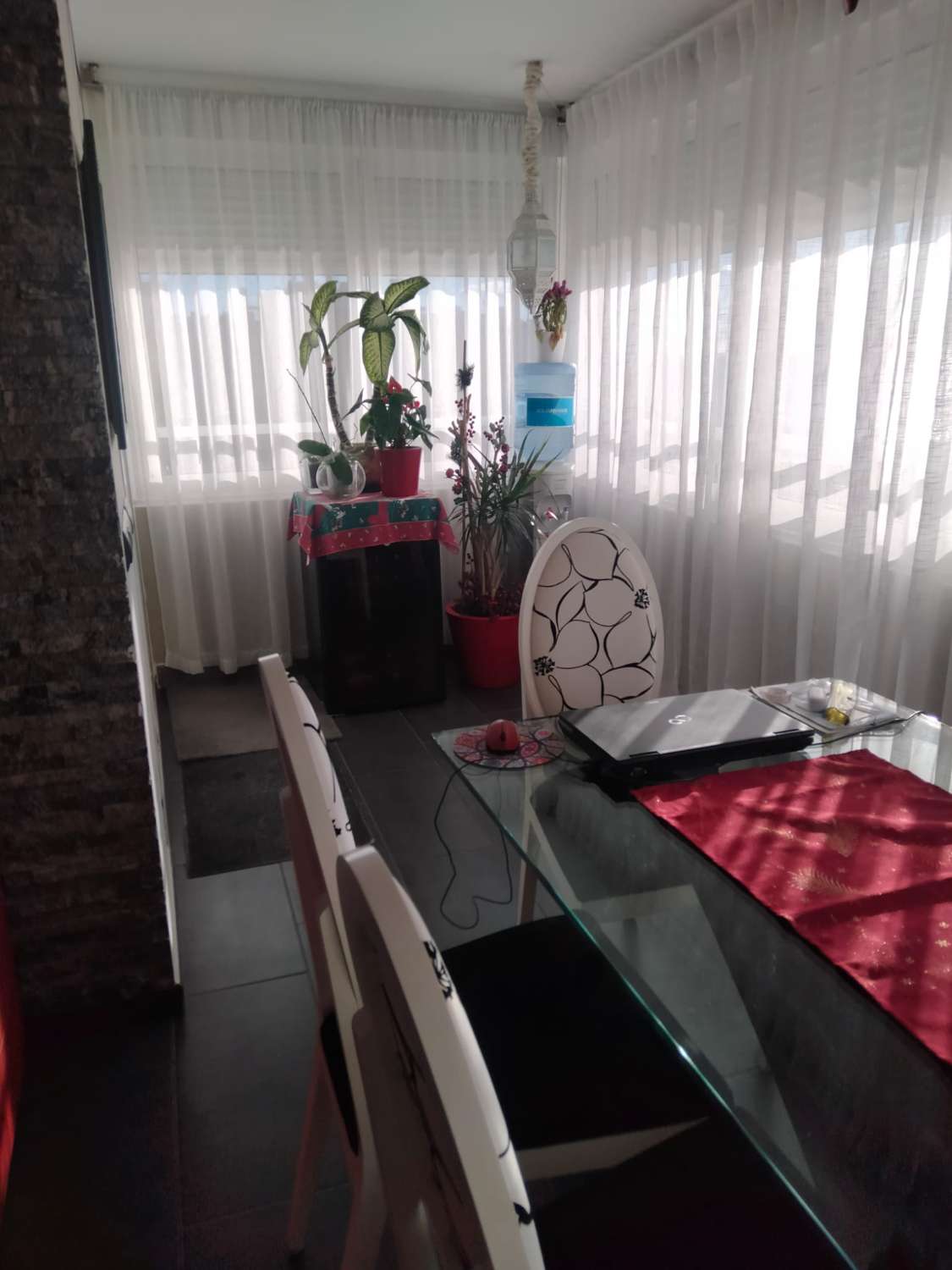 MEDIA TEMPORADA . SE ALQUILA HASTA 30.6.26 Y DESDE 01/09/2026- 30/06/2027 BONITO APARTAMENTO CON MAGNIFICAS VISTAS AL MAR EN PLAYAMAR (TORREMOLINOS)