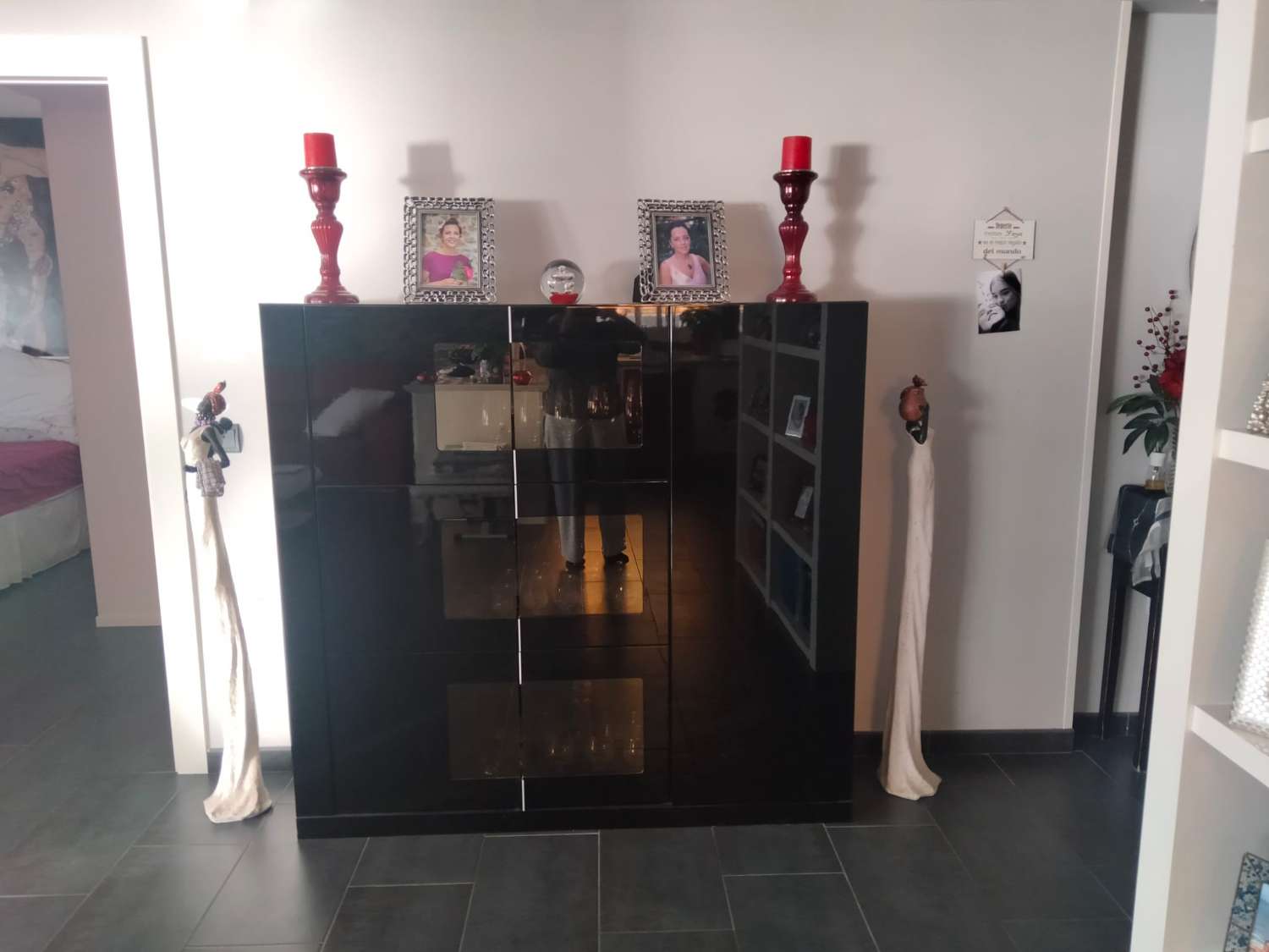 MEDIA TEMPORADA . SE ALQUILA HASTA 30.6.26 Y DESDE 01/09/2026- 30/06/2027 BONITO APARTAMENTO CON MAGNIFICAS VISTAS AL MAR EN PLAYAMAR (TORREMOLINOS)