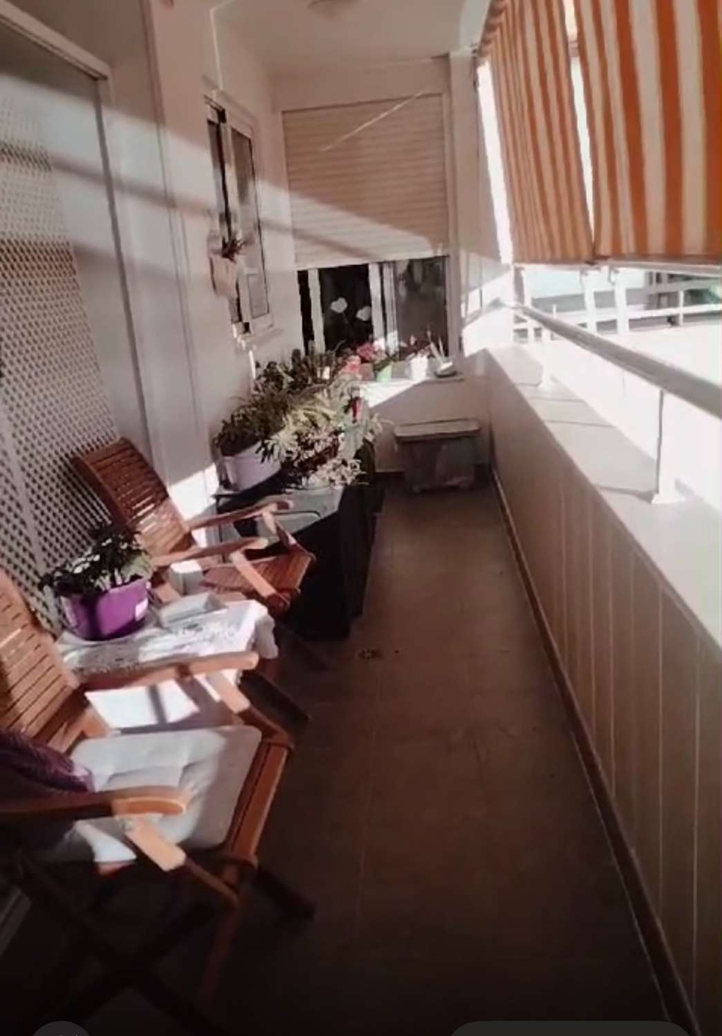 MEDIA TEMPORADA . SE ALQUILA HASTA 30.6.26 Y DESDE 01/09/2026- 30/06/2027 BONITO APARTAMENTO CON MAGNIFICAS VISTAS AL MAR EN PLAYAMAR (TORREMOLINOS)