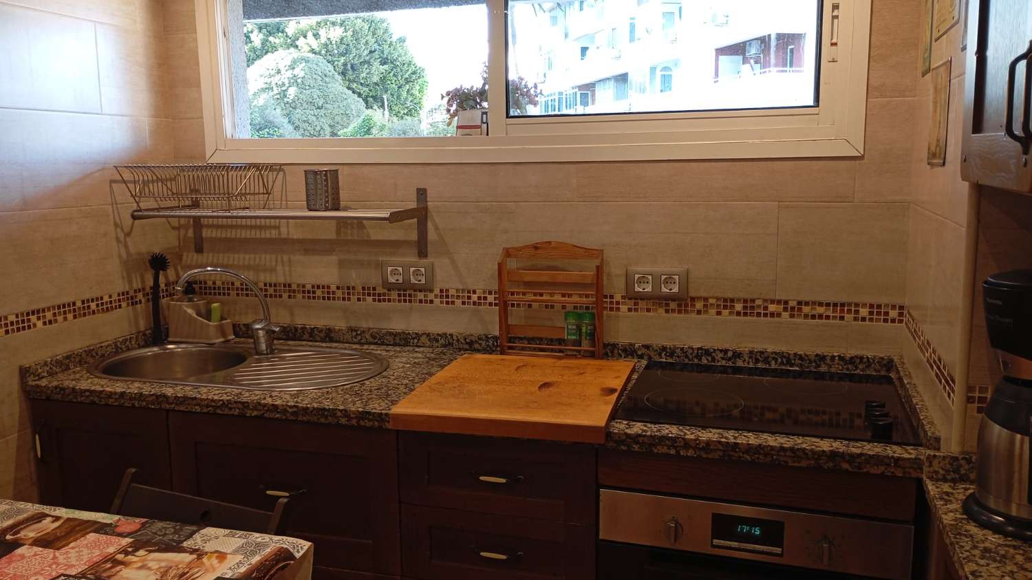 SE ALQUILA DESDE 01/02/2026 -30/05/2026 ESTUDIO CON AMPLIA TERRAZA EN BENALMADENA