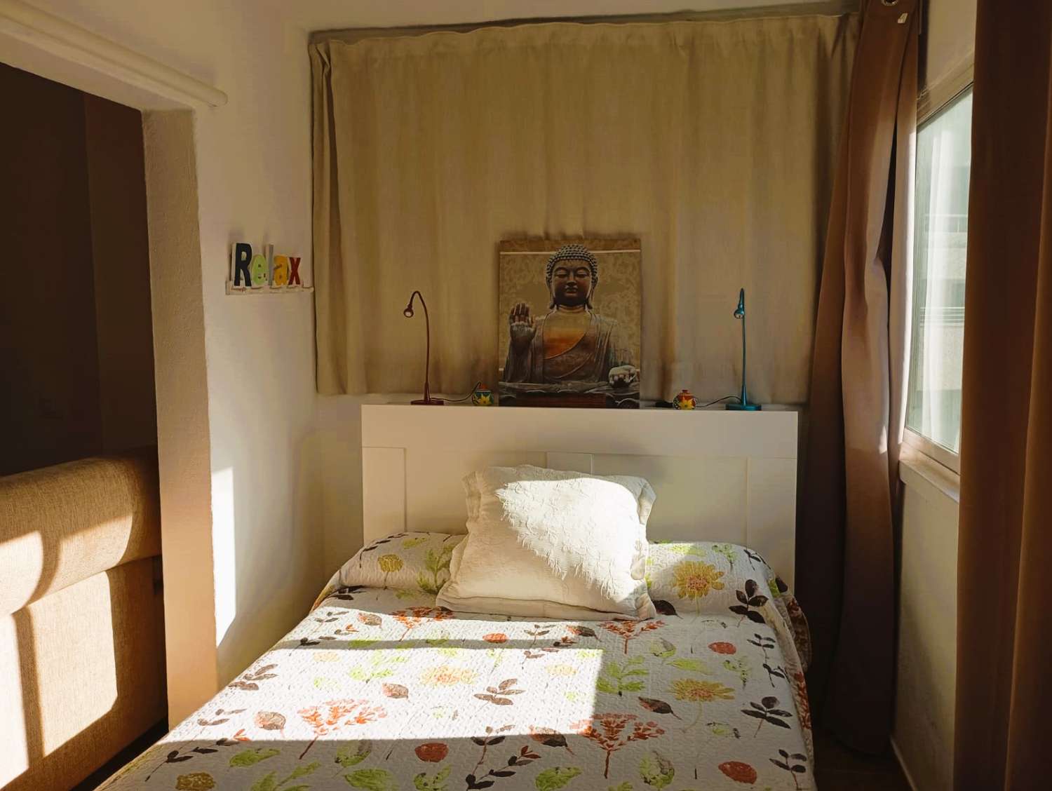 SE ALQUILA DESDE 01/02/2026 -30/05/2026 ESTUDIO CON AMPLIA TERRAZA EN BENALMADENA