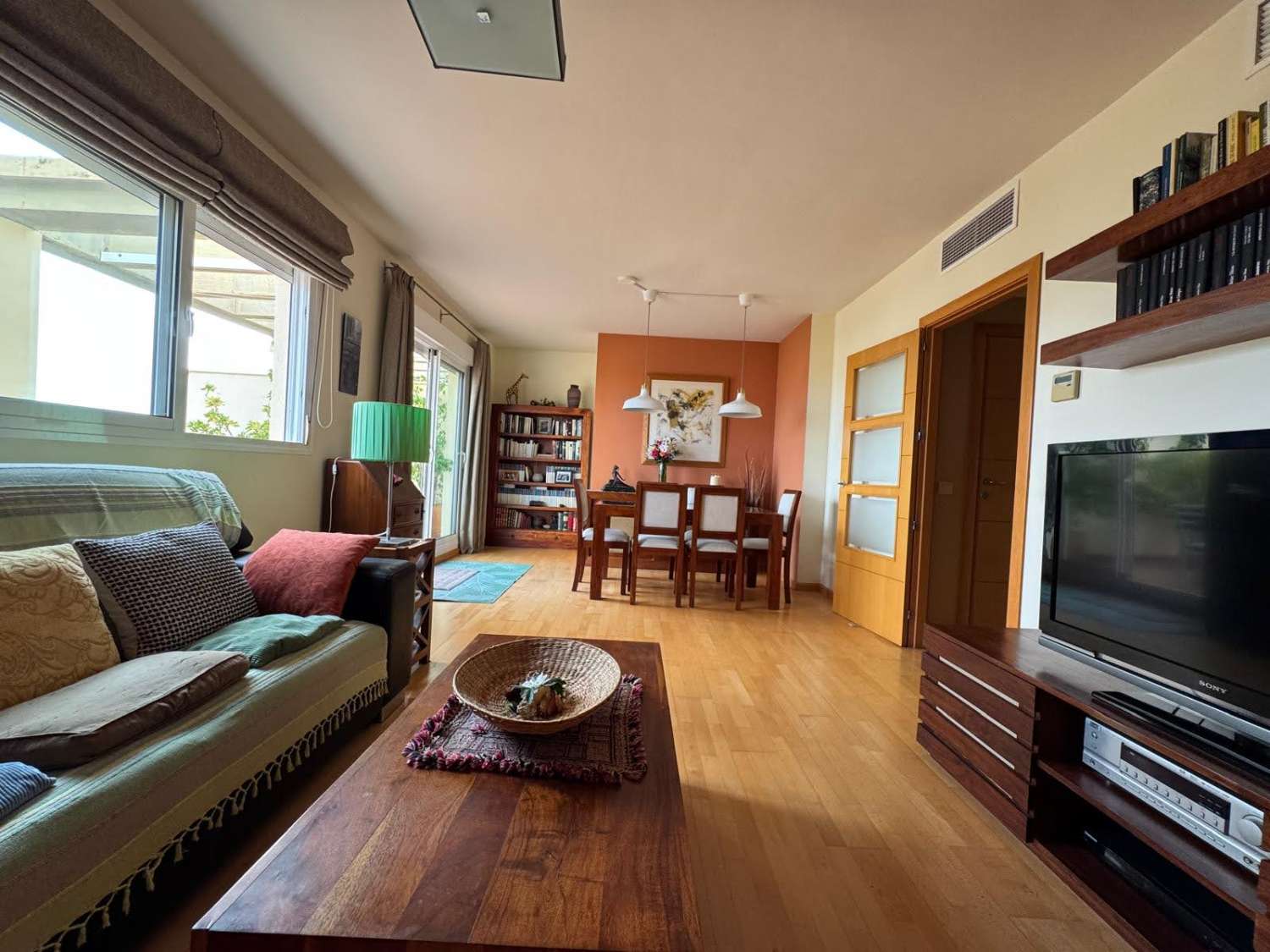 Se  vende magnifico Atico Duplex con impresionantes vistas al mar   y a la montaña en Torremolinos