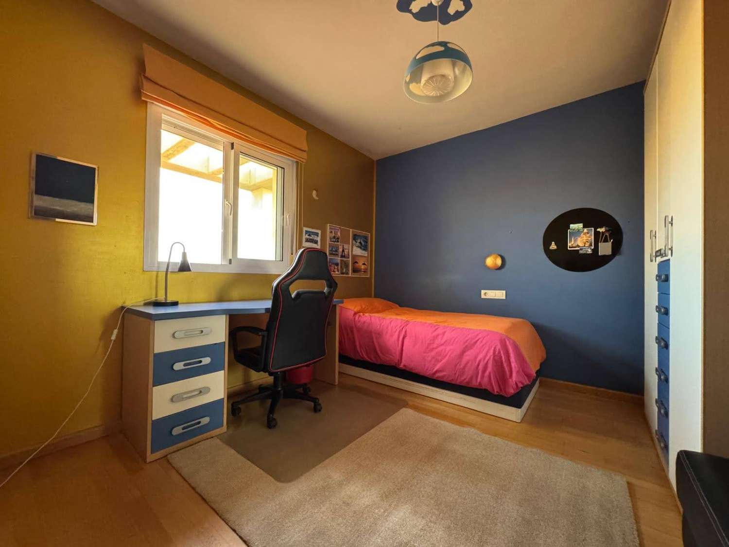 Se  vende magnifico Atico Duplex con impresionantes vistas al mar   y a la montaña en Torremolinos