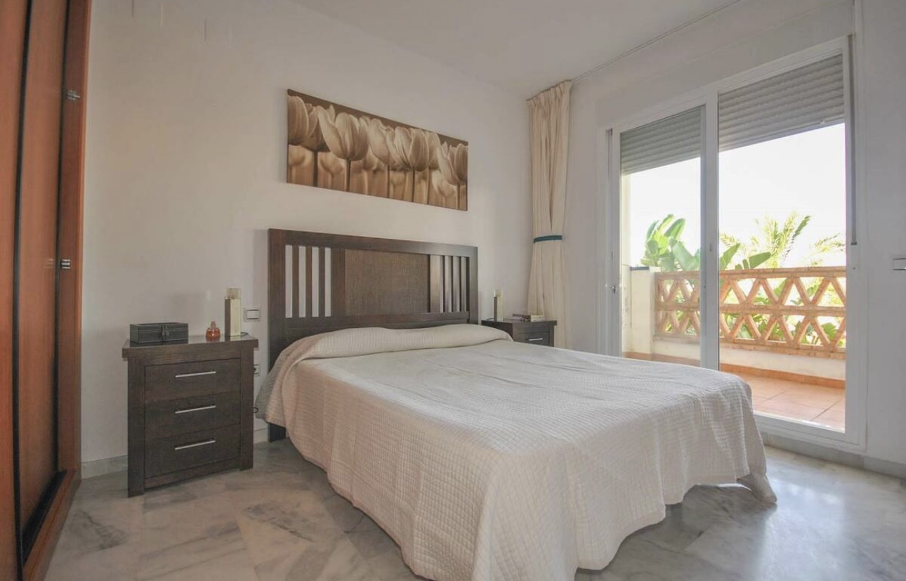 SE ALQUILA  HASTA 15.06.26 BONITO APARTAMENTO EN MIJAS
