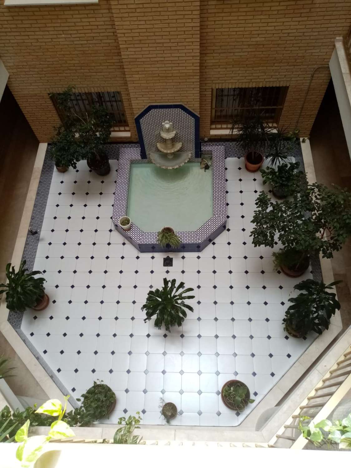 SE ALQUILA DESDE 1.9.26 - 30.6..27 MAGNIFICO APARTAMENTO CON VISTAS AL MAR EN FUENGIROLA