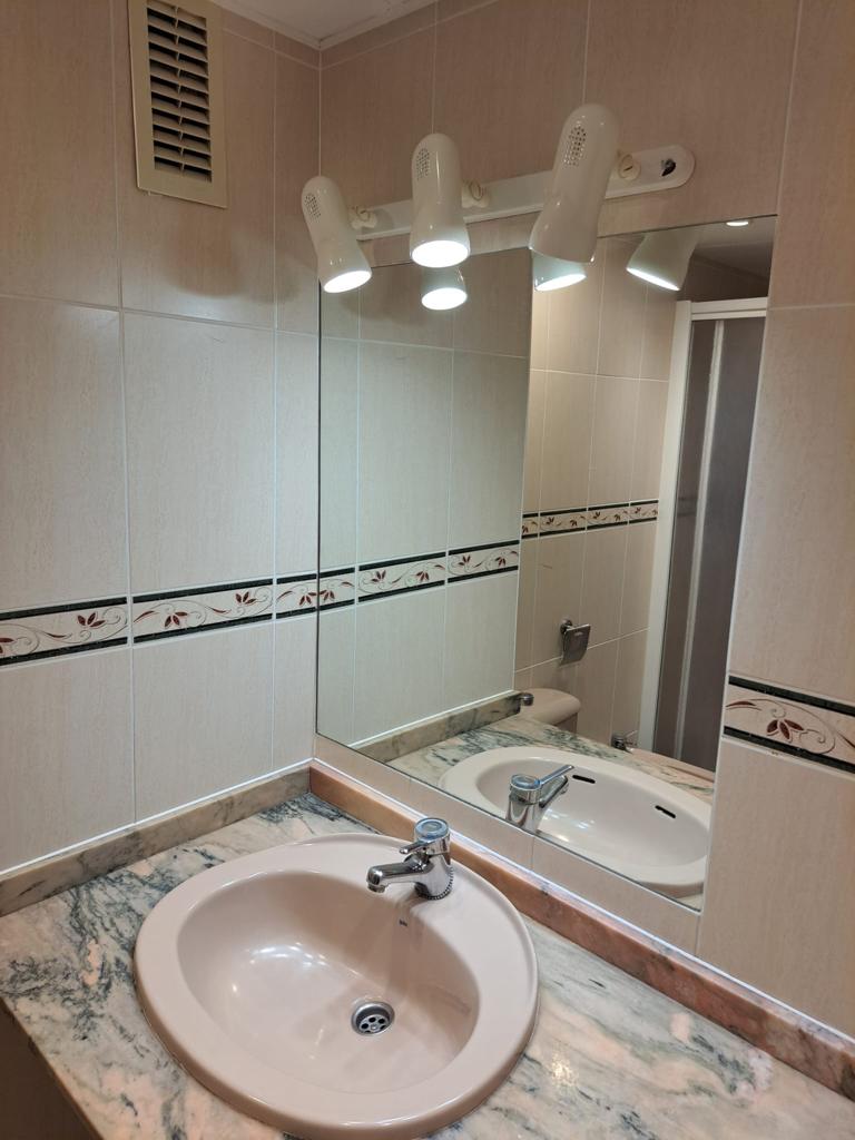 SE ALQUILA DESDE 1.9.26 - 30.6..27 MAGNIFICO APARTAMENTO CON VISTAS AL MAR EN FUENGIROLA