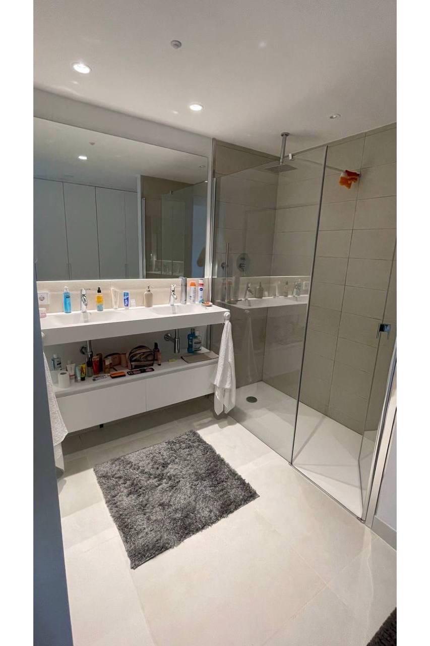 se vende magnifico apartamento en el Higueron con vistas al mar