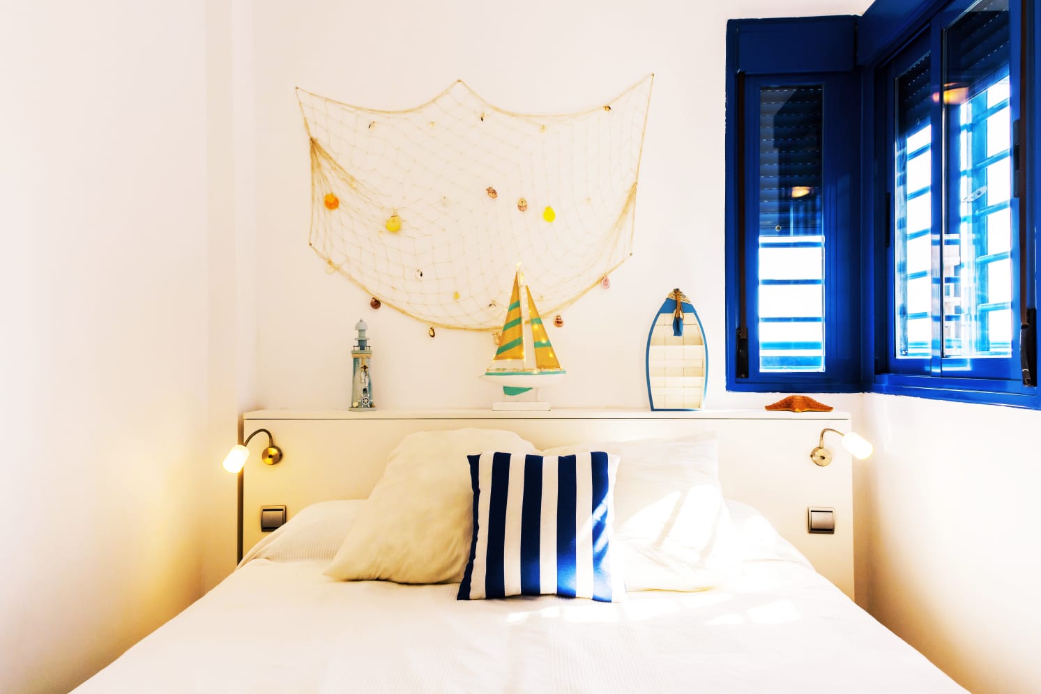 SE VENDE BONITO  DUPLEX  CON VISTAS  AL MAR A 200 METROS DE LA PLAYA