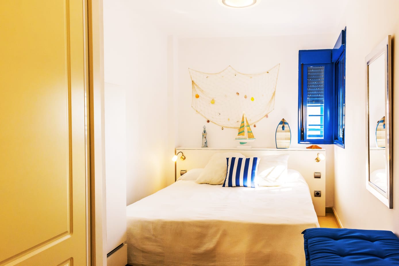 SE VENDE BONITO  DUPLEX  CON VISTAS  AL MAR A 200 METROS DE LA PLAYA