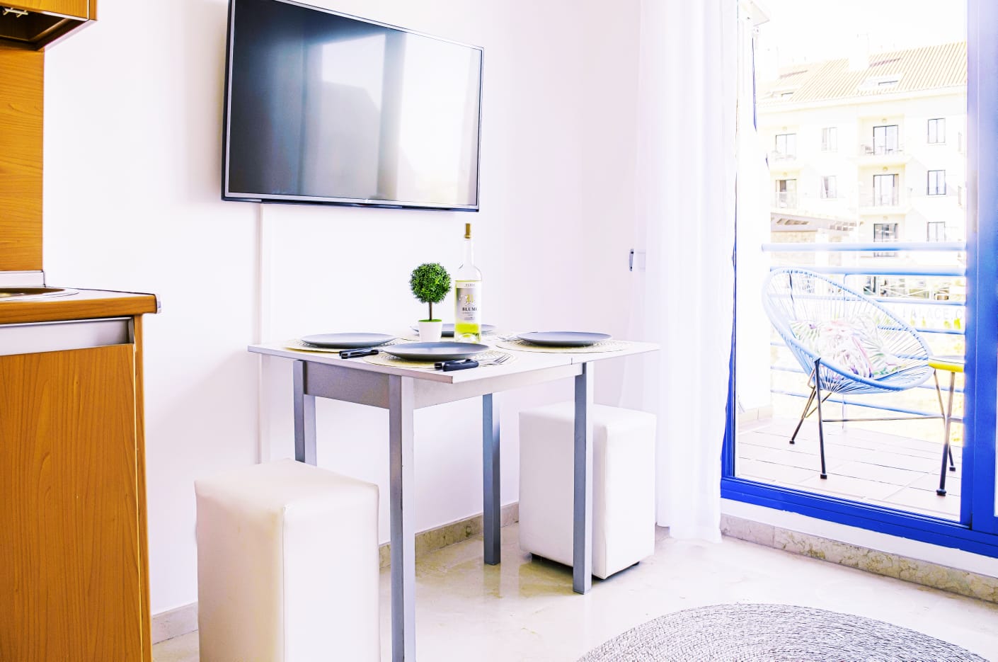 SE VENDE BONITO  DUPLEX  CON VISTAS  AL MAR A 200 METROS DE LA PLAYA