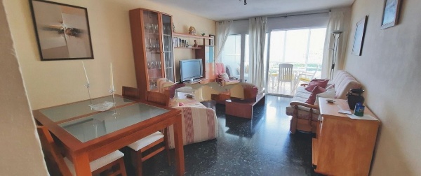 SE ALQUILA DESDE AHORA  HASTA 30.06.26 Y DESDE 1.9.26-30.6.27  BONITO APARTAMENTO  CON VISTAS AL MAR EN LA CARIHUELA (TORREMOLINOS)