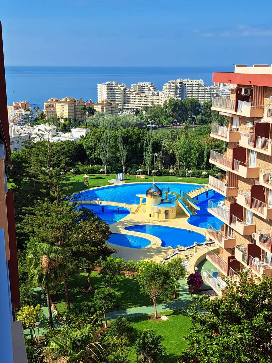 SE ALQUILA DESDE 16.09.26-16.6.27 BONITO ESTUDIO EN ARROYO DE LA MIEL (BENALMADENA)