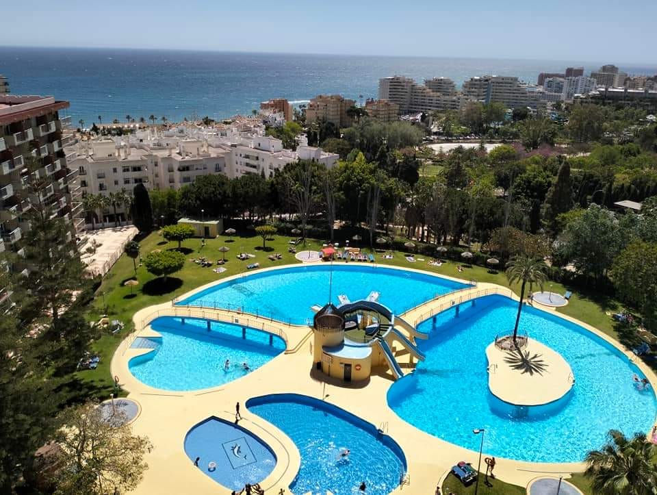 SE ALQUILA DESDE 16.09.26-16.6.27 BONITO ESTUDIO EN ARROYO DE LA MIEL (BENALMADENA)