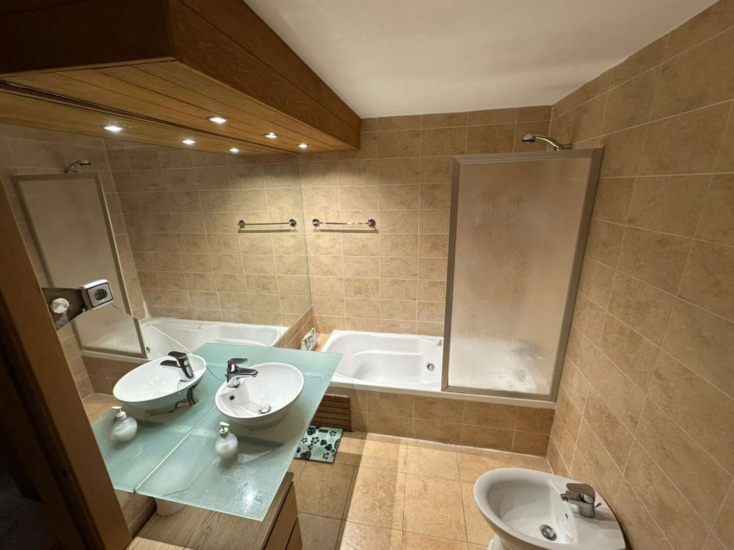 Larga temporada Apartamento de 3 dormitorios en alquiler desde 1/6/2026 en Altos del Higuerón, Benalmádena