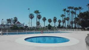 SE ALQUILA DESDE 01/09/26 HASTA 31/05/27 BONITO ESTUDIO REFORMADO CON VISTAS AL MAR EN BENALMADENA