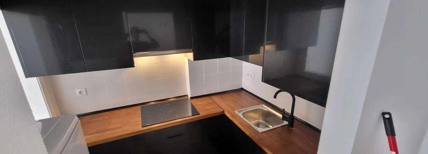 FLOT LEJLIGHED TIL SALG I CENTRUM AF BENALMADENA LANDSBY