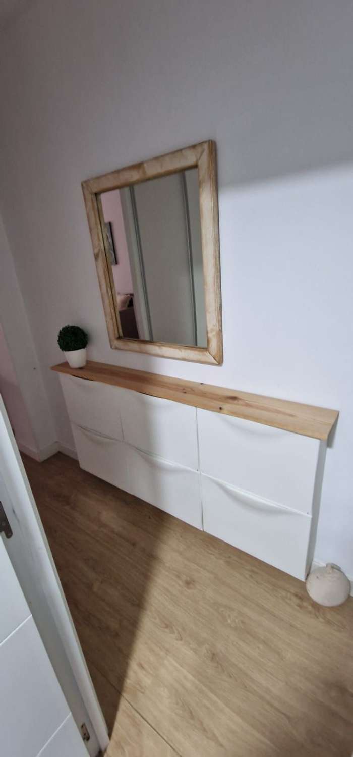 STUDIE TIL LEJE FRA 1.9.26-30.6.27 RENOVERET NÆR LA CARIHUELA (TORREMOLINOS)