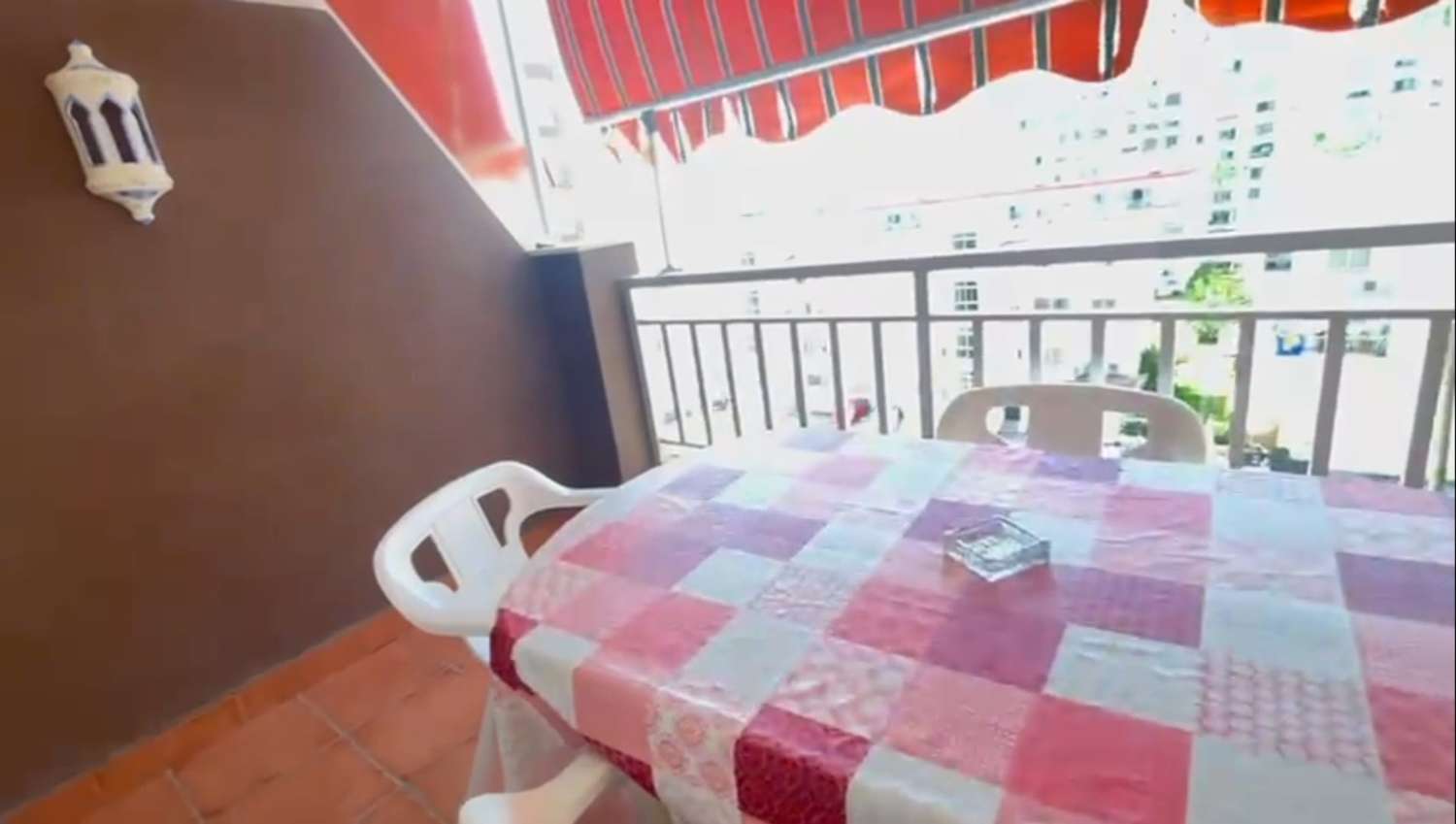 MEDIA TEMPORADA . SE ALQUILA  DESDE 01.09.26-30.6.27  MAGNIFICO APARTAMENTO CON VISTAS AL MAR EN LOS BOLICHES (FUENGIROLA)