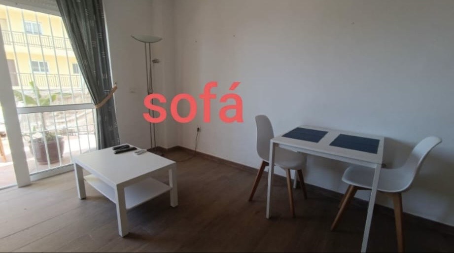 MEDIA TEMPORADA .SE ALQUILA DESDE 1.9.26-30.6.27 BONITO APARTAMENTO CON VISTAS AL MAR  A 60 METROS DE LA PLAYA EN BENALMADENA