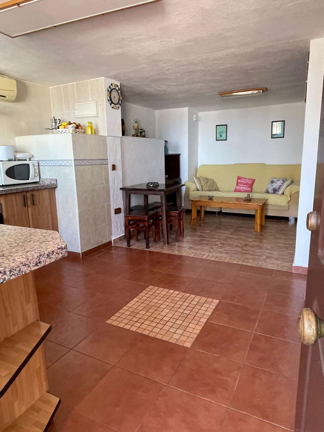 Zur Miete vom 11.01.2026 bis 30.06.2027 eine wunderschöne Villa mit Meerblick im Gebiet Torremuelle (Benalmádena).