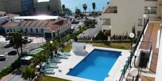 SE VENDE  BONITO APARTAMENTO A 50 METROS DE LA PLAYA EN BENALMADENA