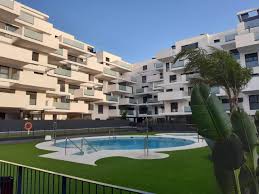 SE VENDE MAGNIFICO APARTAMENTO EN UNA DE LAS URBANIZACIONES MAS LUJOSAS DE LOS ALAMOS (TORREMOLINOS)