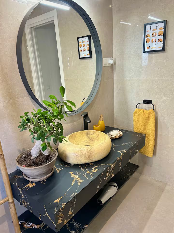 SE ALQUILA  DESDE 01/09/2026 HASTA 30/06/27 MAGNIFICA VILLA EN  ARROYO DE LA MIEL (BENALMADENA)