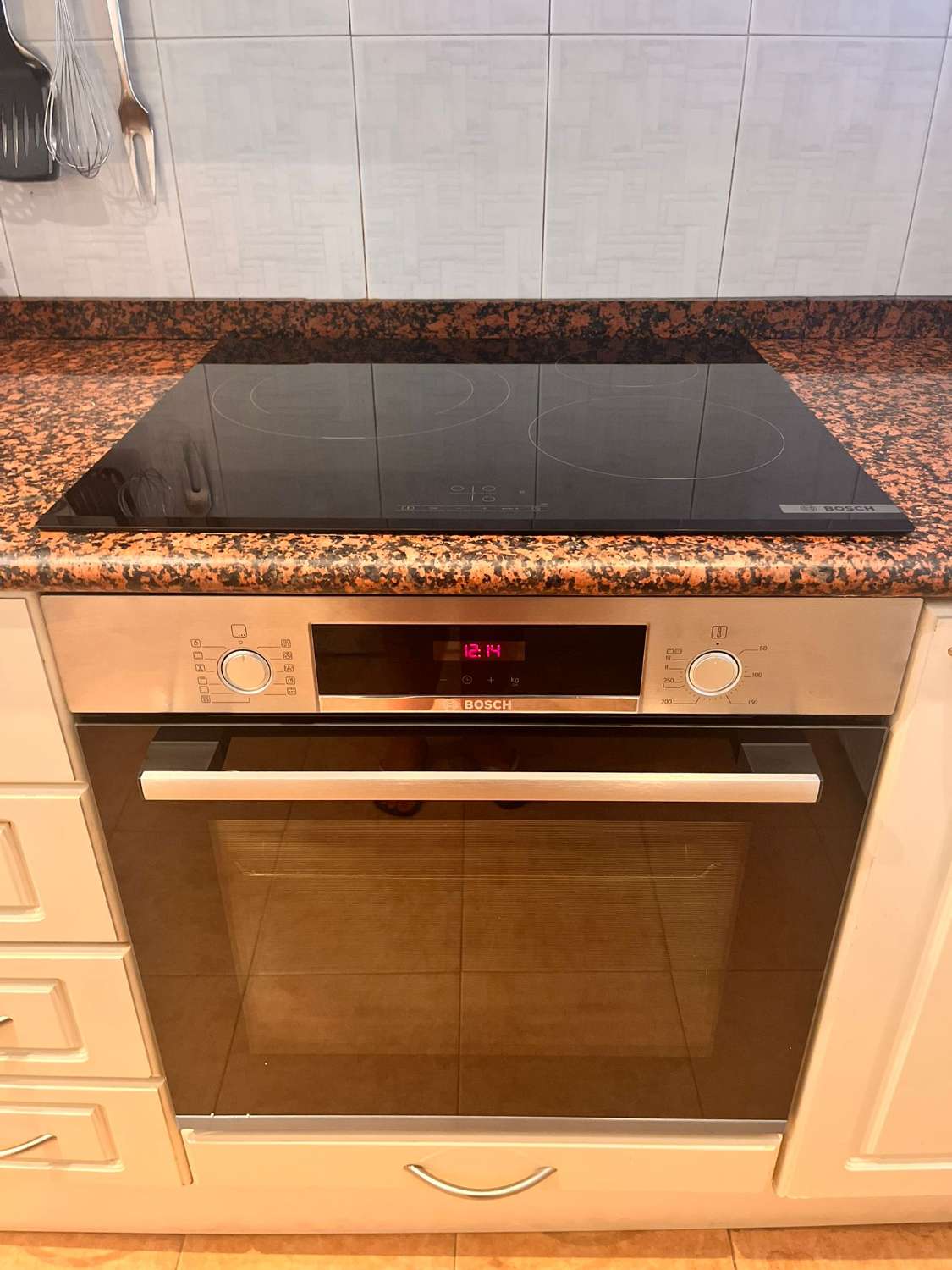 SE ALQUILA  DESDE 01.10.26-30.06.27 MAGNIFICO APARTAMENTO CON VISTAS  FRONTALES AL MAR EN 1ª LINEA DE PLAYA EN LOS BOLICHES (FUENGIROLA )