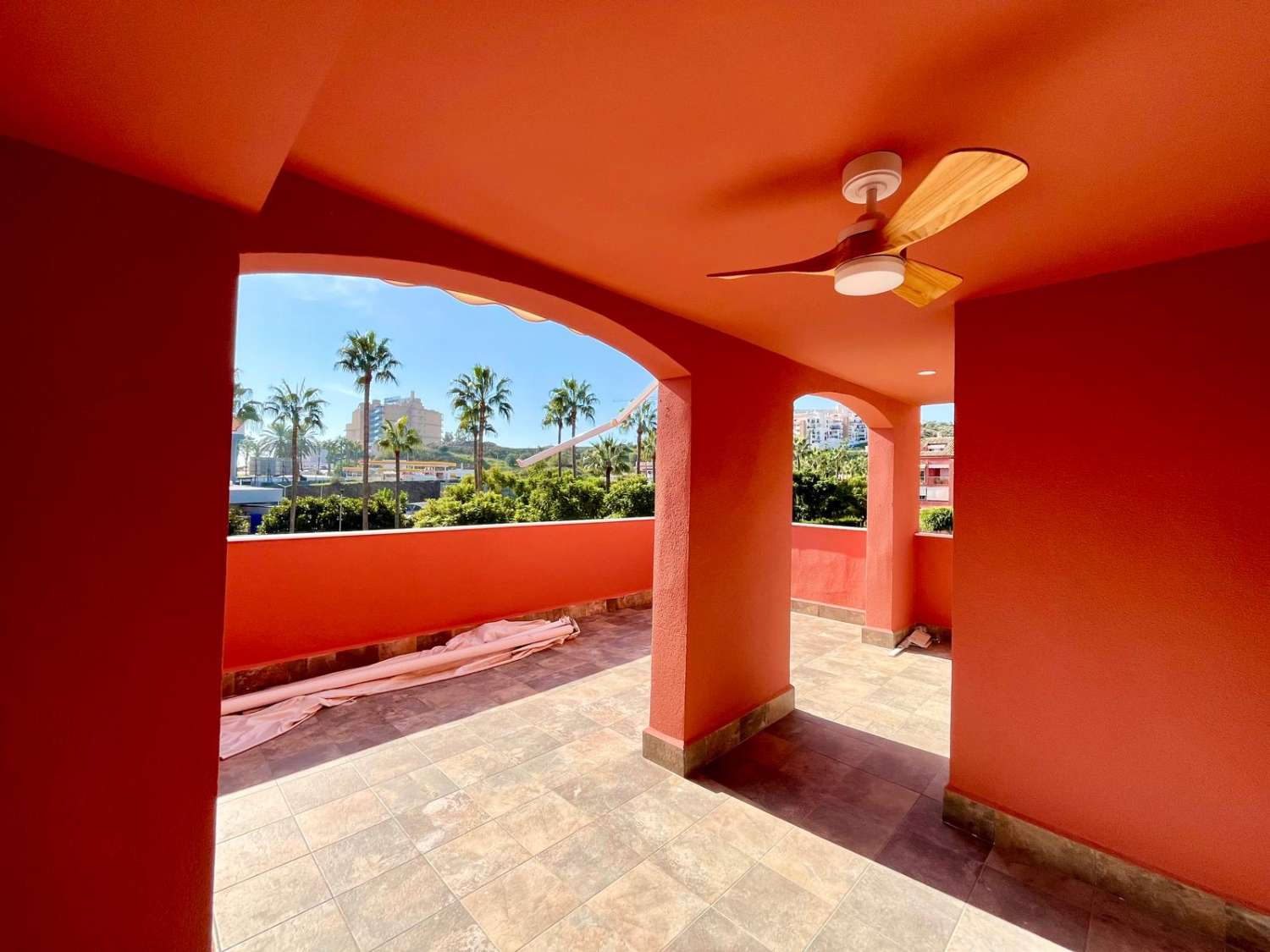 Lejlighed til salg i Benalmádena