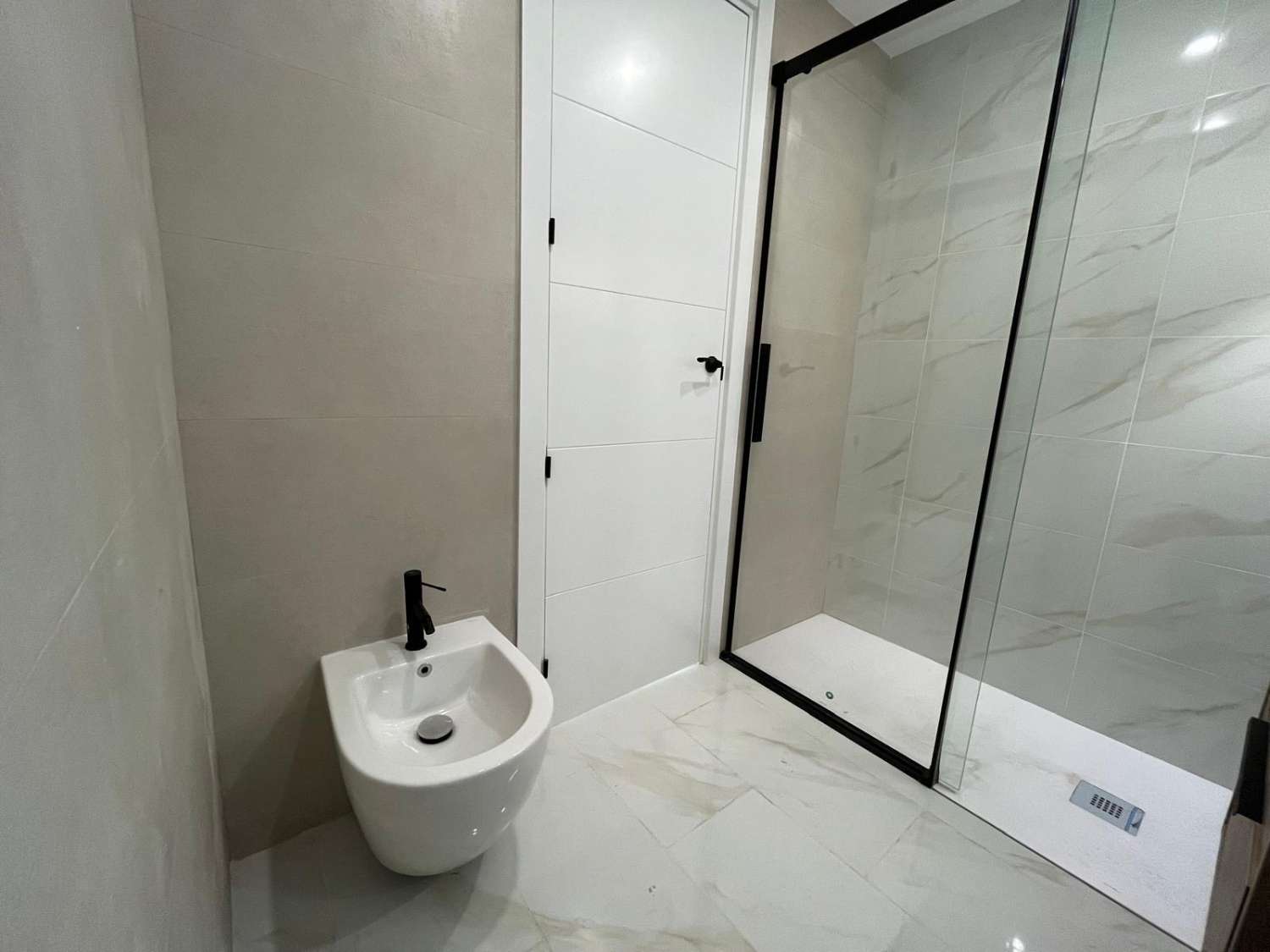 Lejlighed til salg i Benalmádena