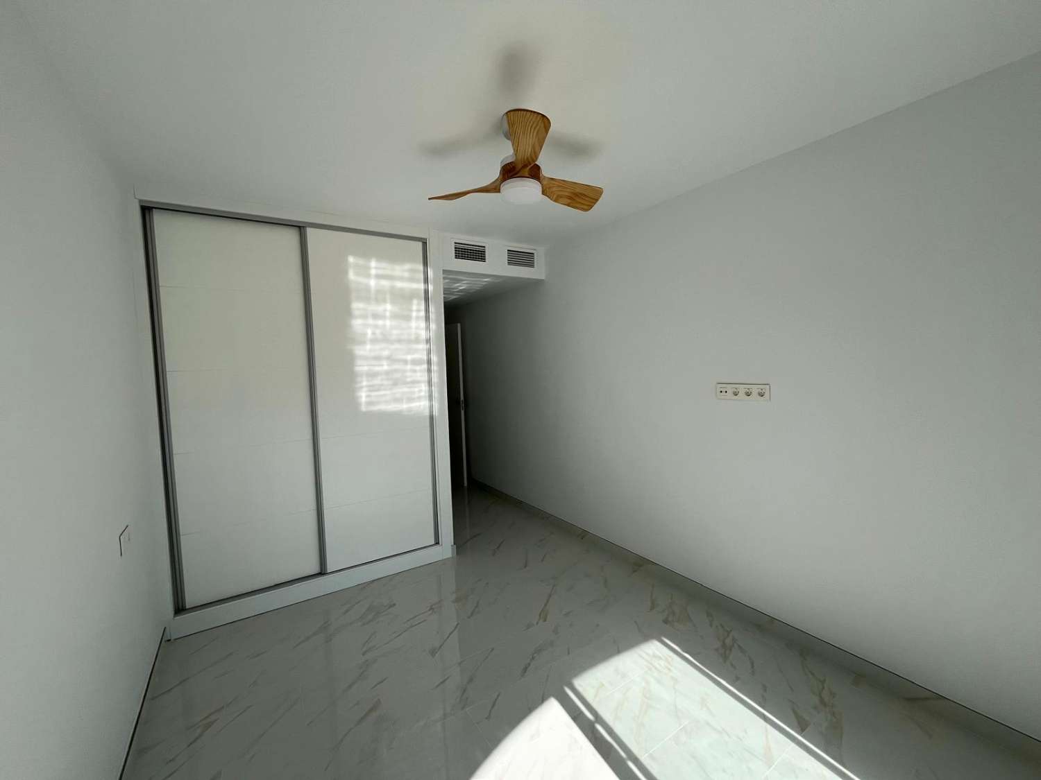 Lejlighed til salg i Benalmádena