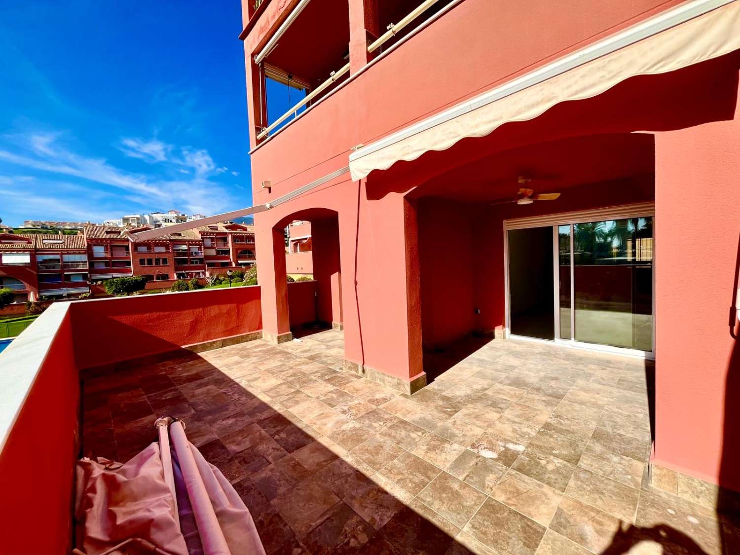 Lejlighed til salg i Benalmádena