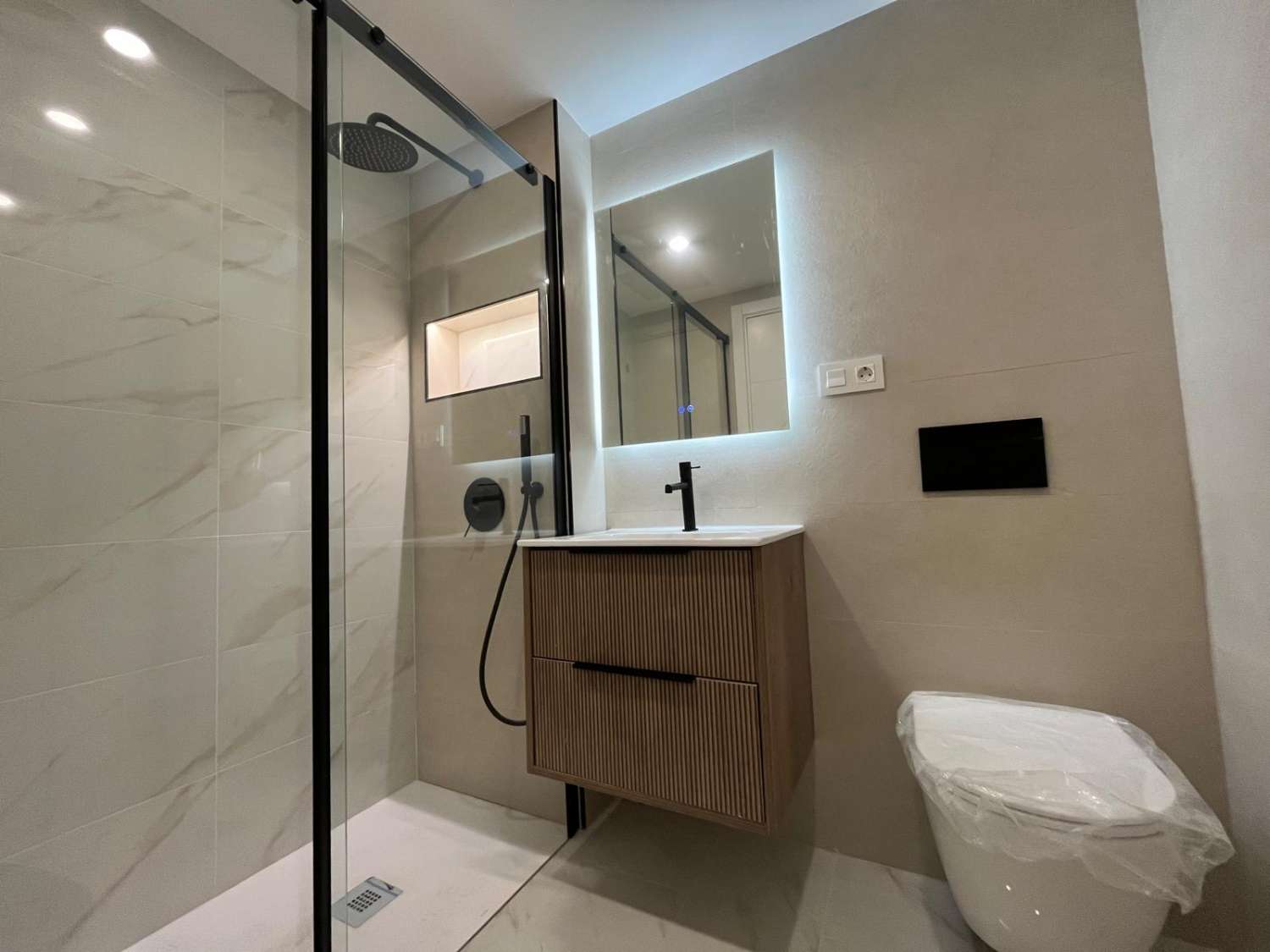 Lejlighed til salg i Benalmádena