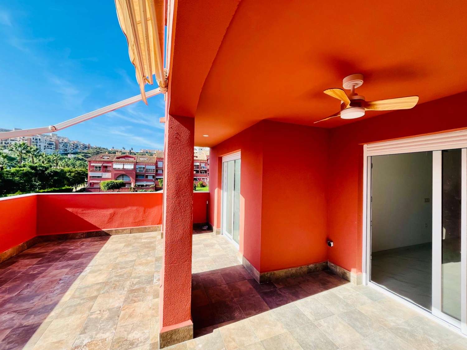 Lejlighed til salg i Benalmádena