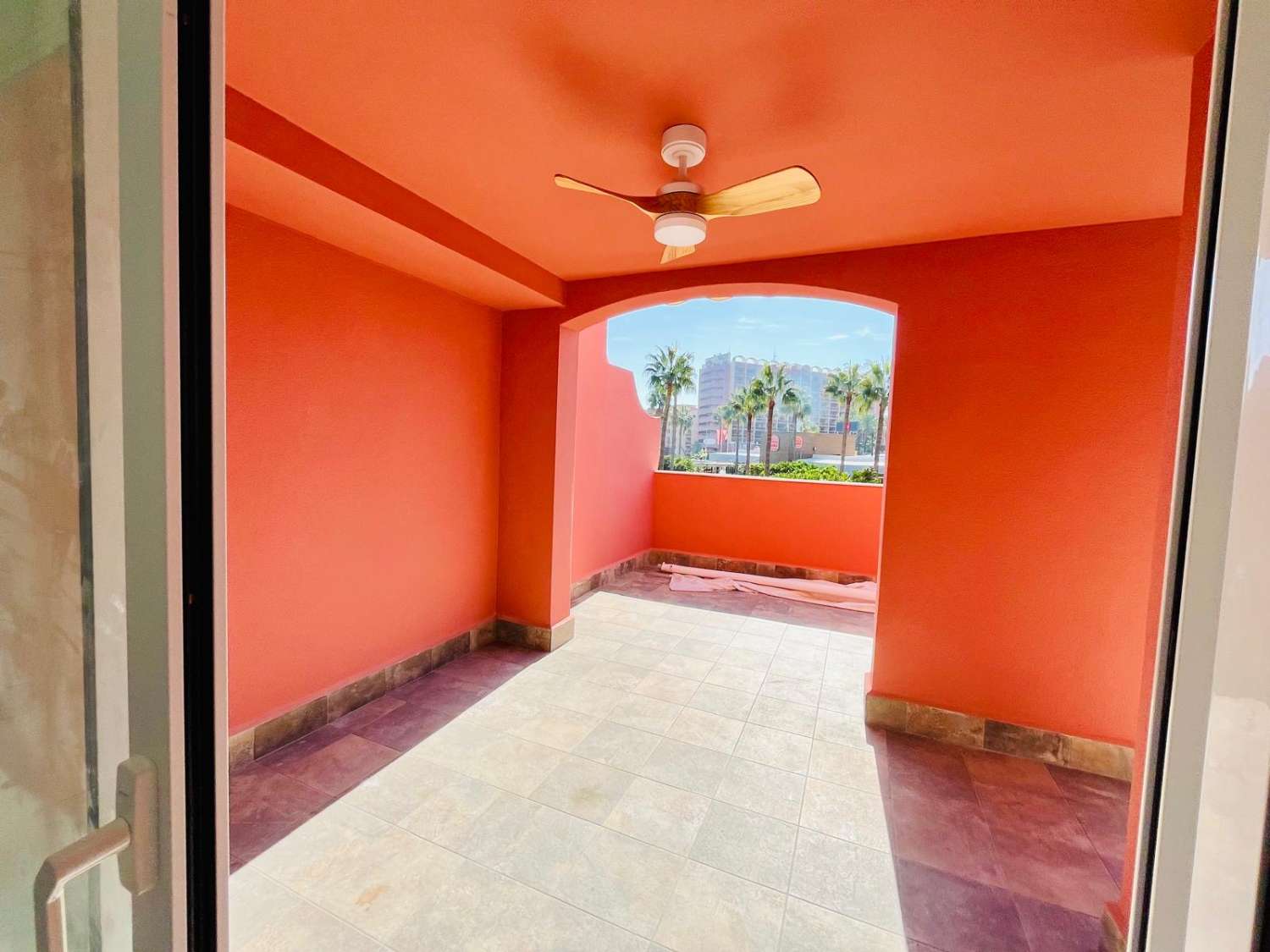 Lejlighed til salg i Benalmádena