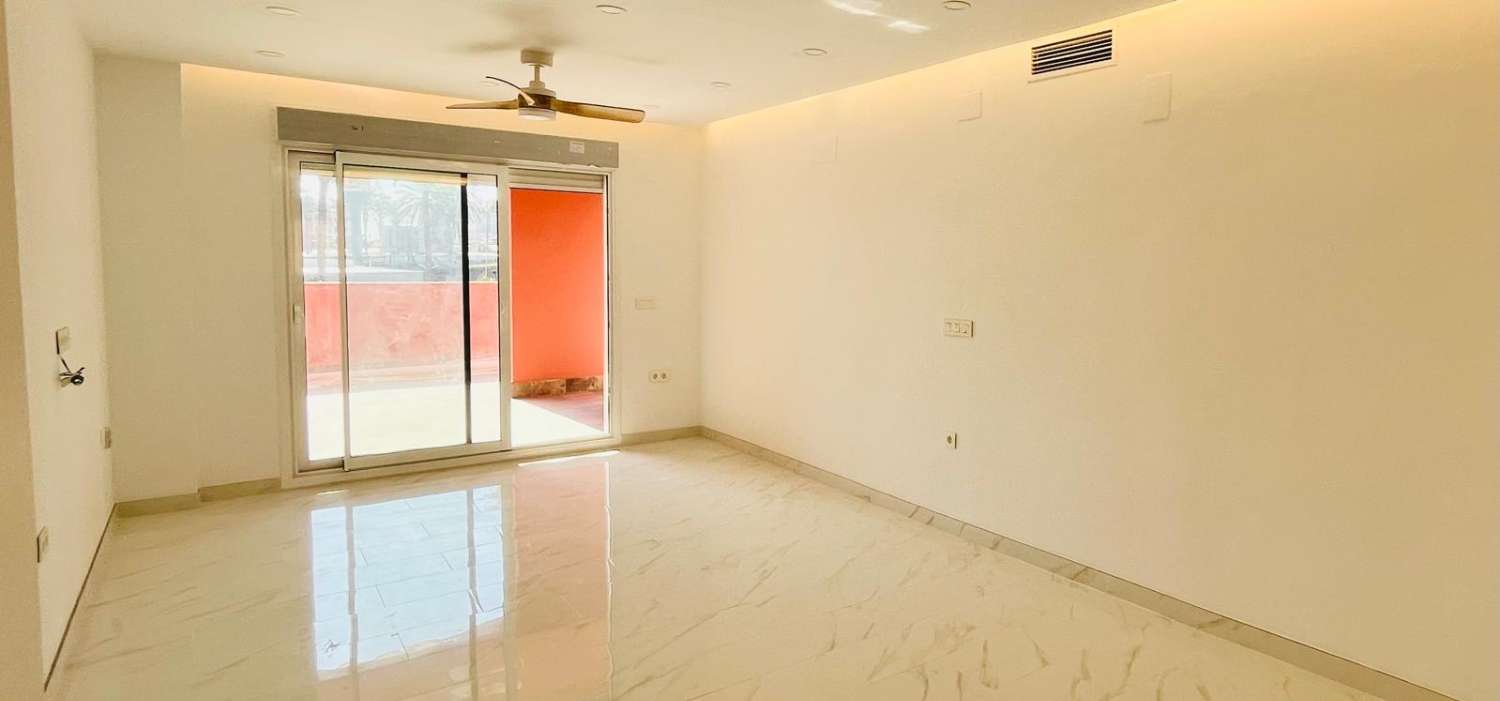 Lejlighed til salg i Benalmádena