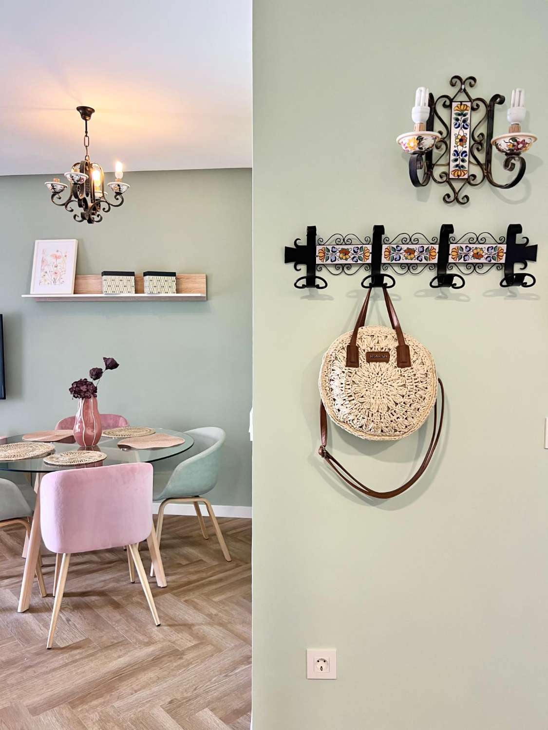 MEDIA TEMPORADA. SE ALQUILA DESDE  01.09.26 - 30.06.27   PRECIOSO APARTAMENTO   EN 1ª LÍNEA DE PLAYA CON VISTAS LATERALES AL MAR EN BENALMÁDENA.