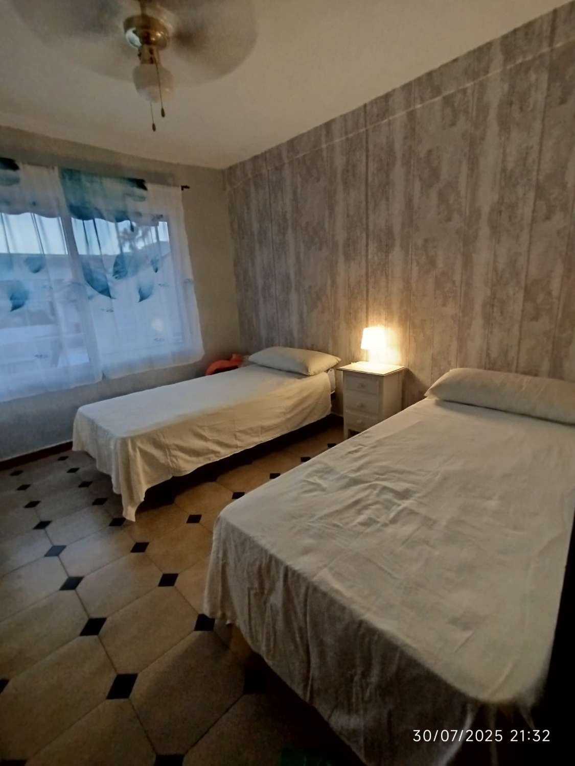 SE ALQUILA DESDE AHORA .30.6.26  y DESDE  1.9.26 HASTA 30.6.2.67 BONITO APARTAMENTO CERCA DE PLAZA SOLYMAR ( BENALMADENA)