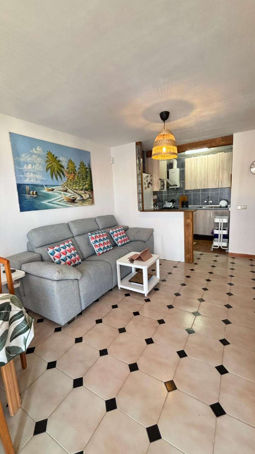 SE ALQUILA DESDE AHORA .30.6.26  y DESDE  1.9.26 HASTA 30.6.2.67 BONITO APARTAMENTO CERCA DE PLAZA SOLYMAR ( BENALMADENA)