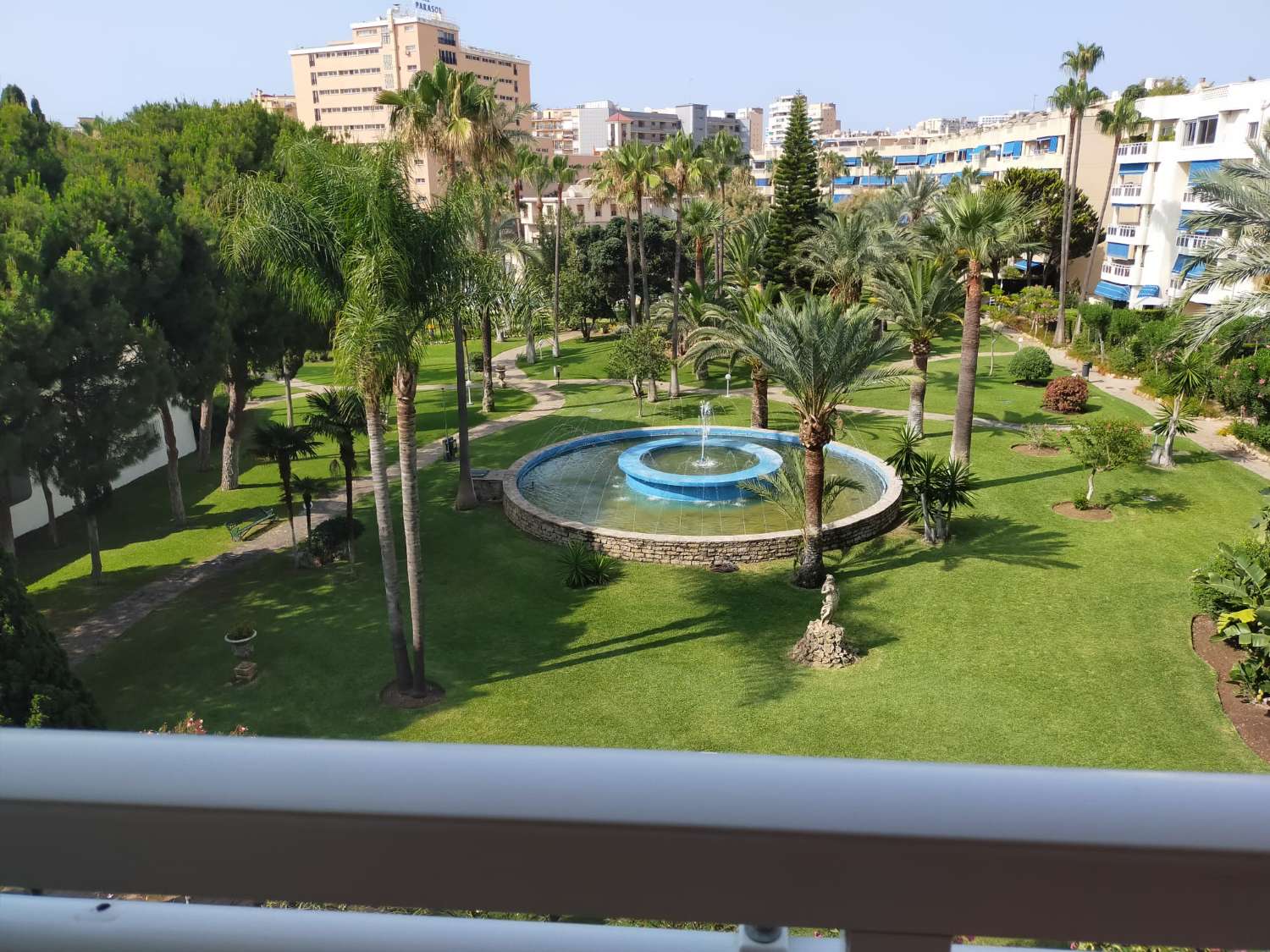 SE ALQUILA DESDE 01/09/2026 HASTA 30/06/27 BONITO APARTAMENTO CERCA DE LA PLAYA EN PLAYAMAR (TORREMOLINOS)
