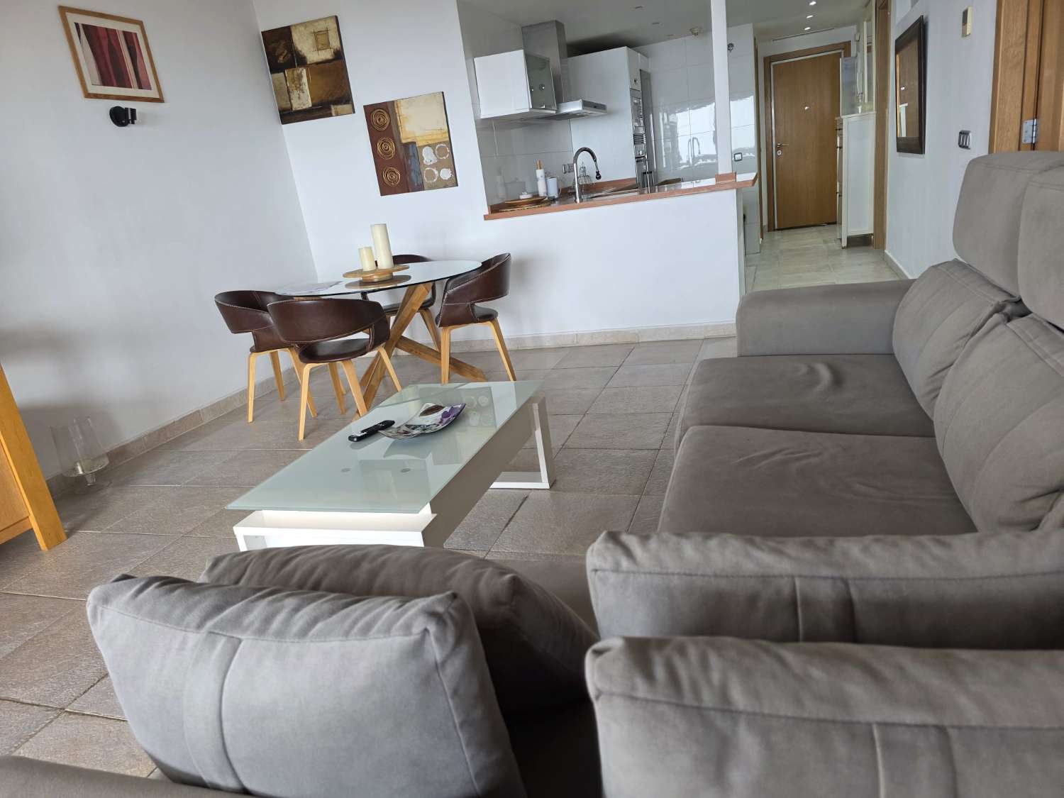 LARGA TEMPORADA - DESDE SEPTIEMBRE SE ALQUILA  BONITO  APARTAMENTO CON VISTAS AL MAR  EN ALTOS DEL HIGUERON