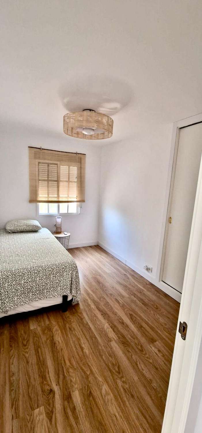 SE ALQUILA DESDE 05/03/2026 HASTA 31.5.26  BONITO APARTAMENTO REFORMADO EN TORREMOLINOS