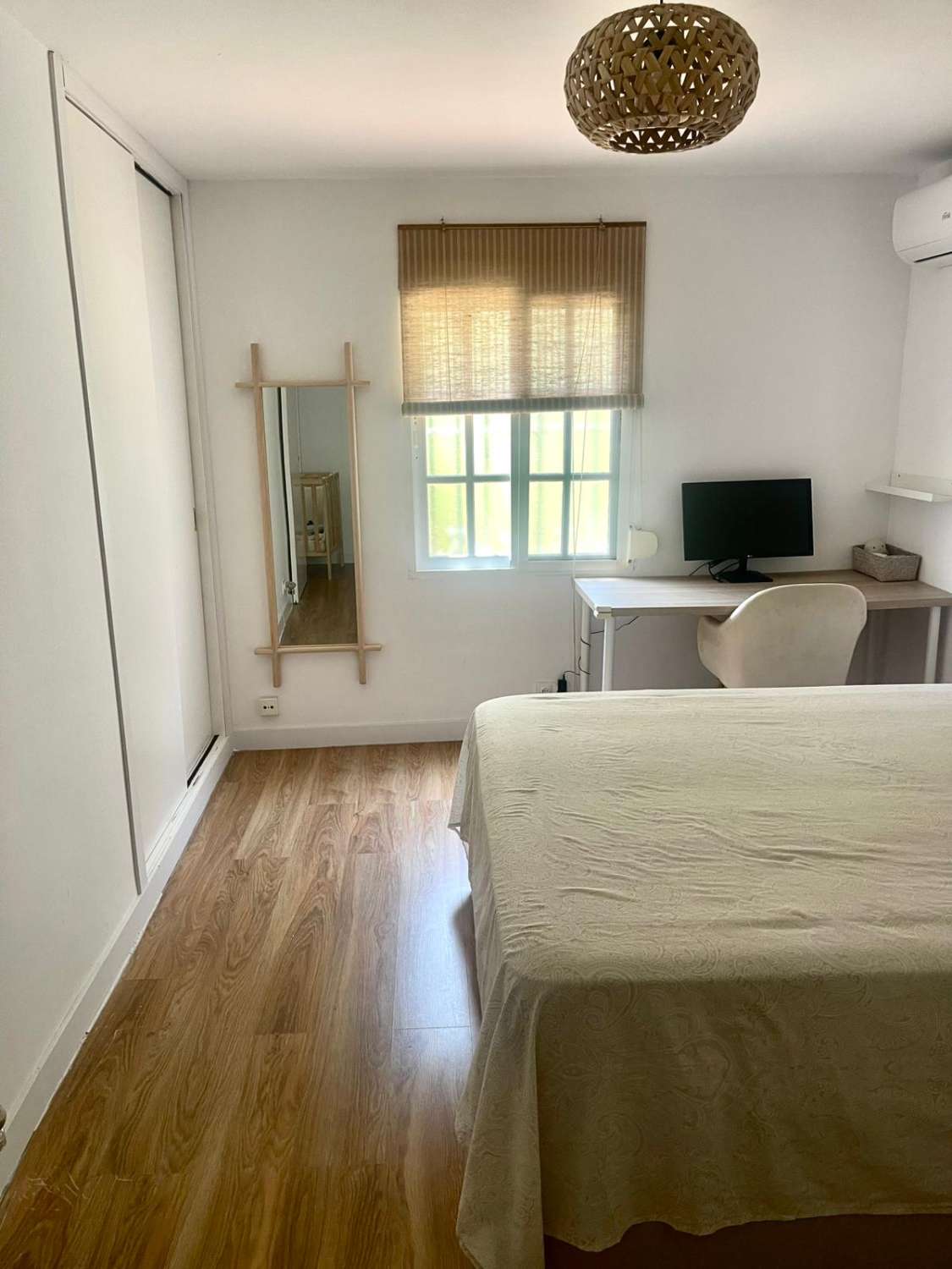 SE ALQUILA DESDE 05/03/2026 HASTA 31.5.26  BONITO APARTAMENTO REFORMADO EN TORREMOLINOS