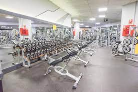 Se alquila precioso apartamento desde ahora hasta 30.6.26 y desde 01/09/2026 hasta 30/06/2027 en Benalbeach (Benalmádena)