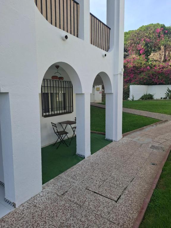 Se alquila 15/03/2026 hasta 30.6.26 y desde 01/09/2026 hasta 30/06/2027  bonito apartamento en Benalmádena